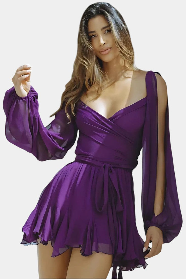 Skylar Vestido Mini con Escote en V y Mangas Ligeras