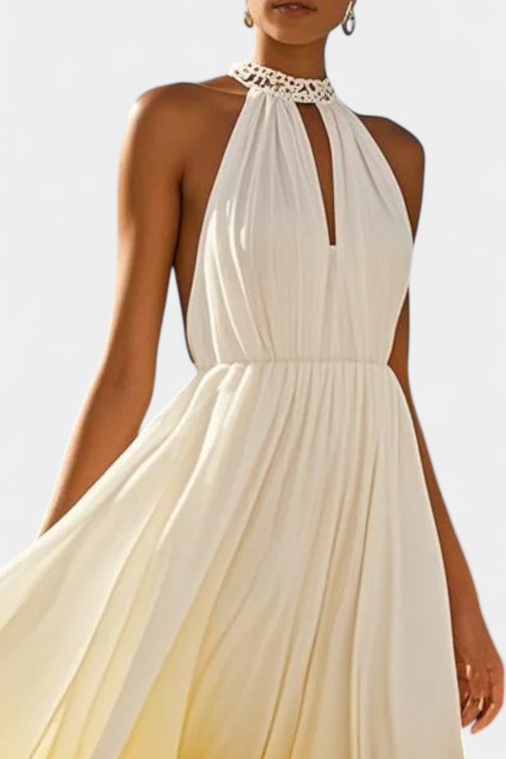 Starla Vestido Maxi Halter Plisado con Detalles de Perlas