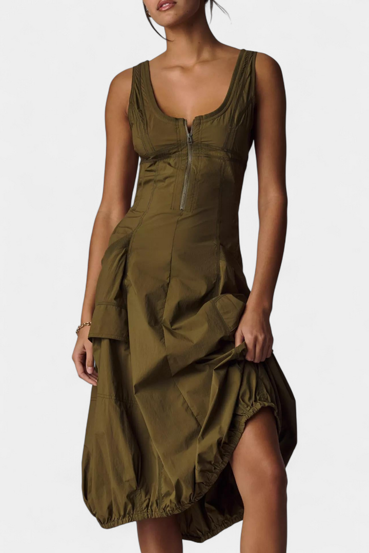 Katana Vestido Midi con Dobladillo de Burbujas y Corsé Ajustado