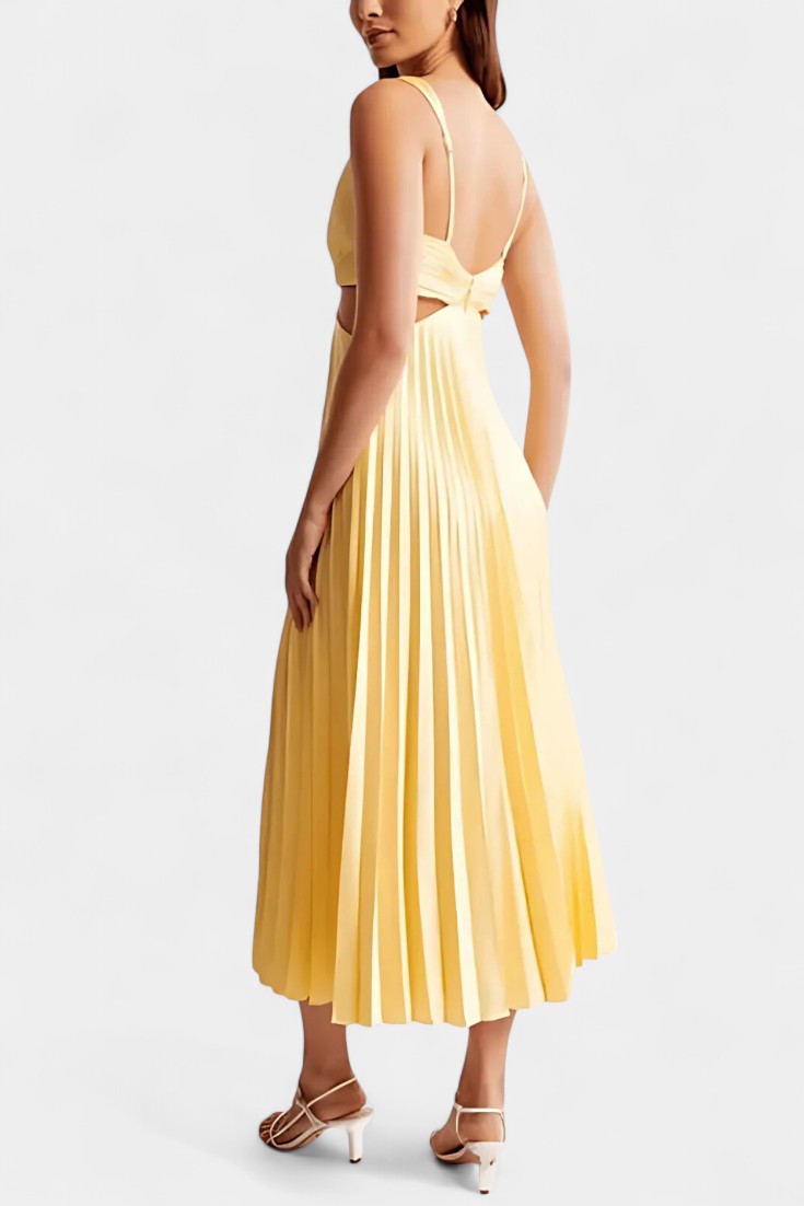 Selena Vestido Sin Mangas Plisado con Corte Lateral y Detalle Torcido