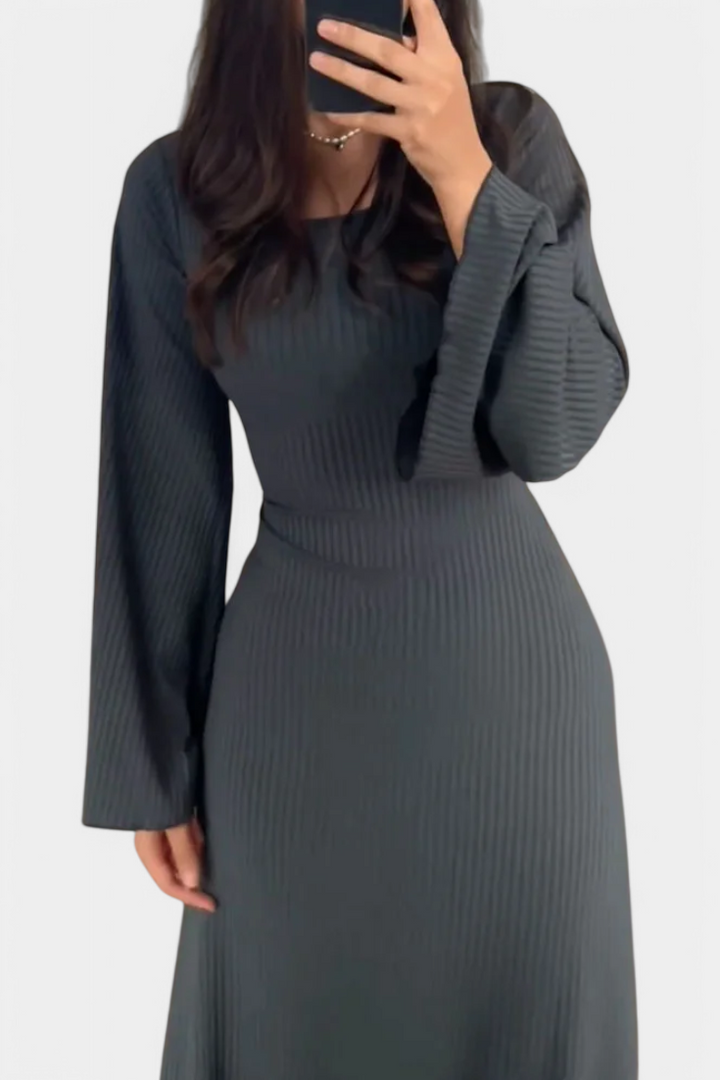 Livia Vestido de Punto con Cintura