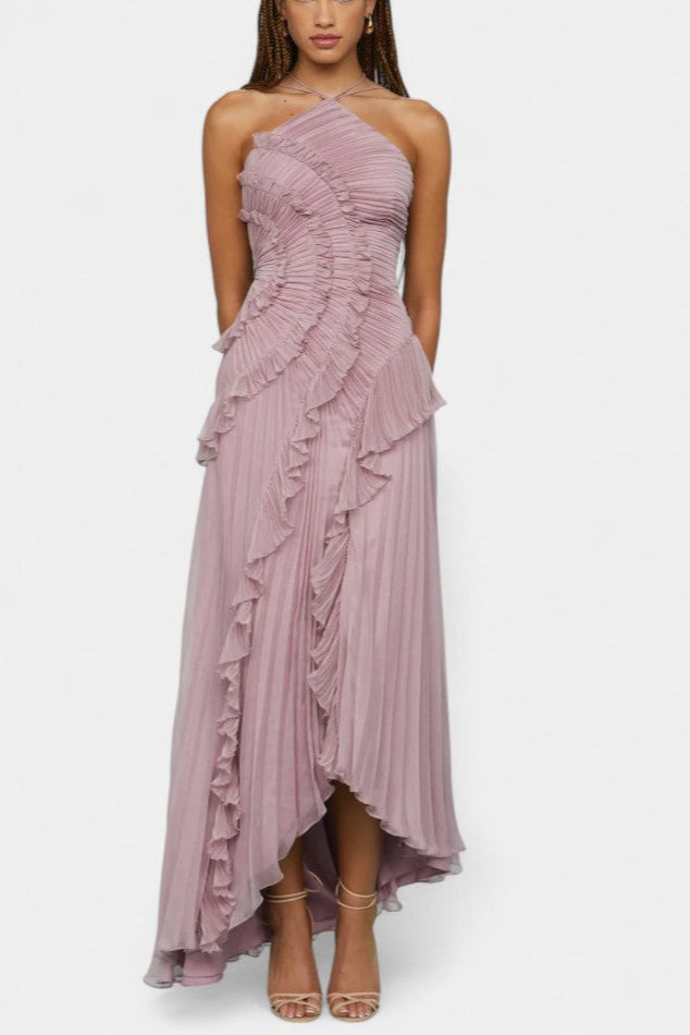 Bia Vestido Halter con Volantes Plisados y Tono Lila Etéreo