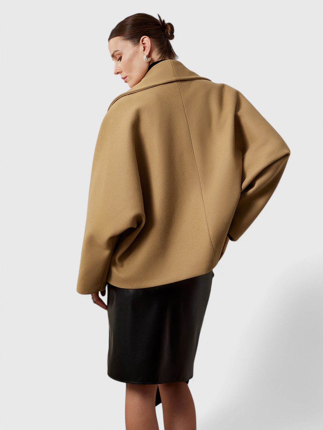 Helena Abrigo de Tweed Oversized