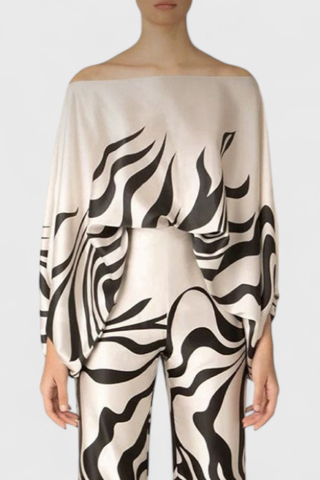 Sybella Conjunto de Dos Piezas con Hombros Descubiertos y Pantalones Amplios Estampados