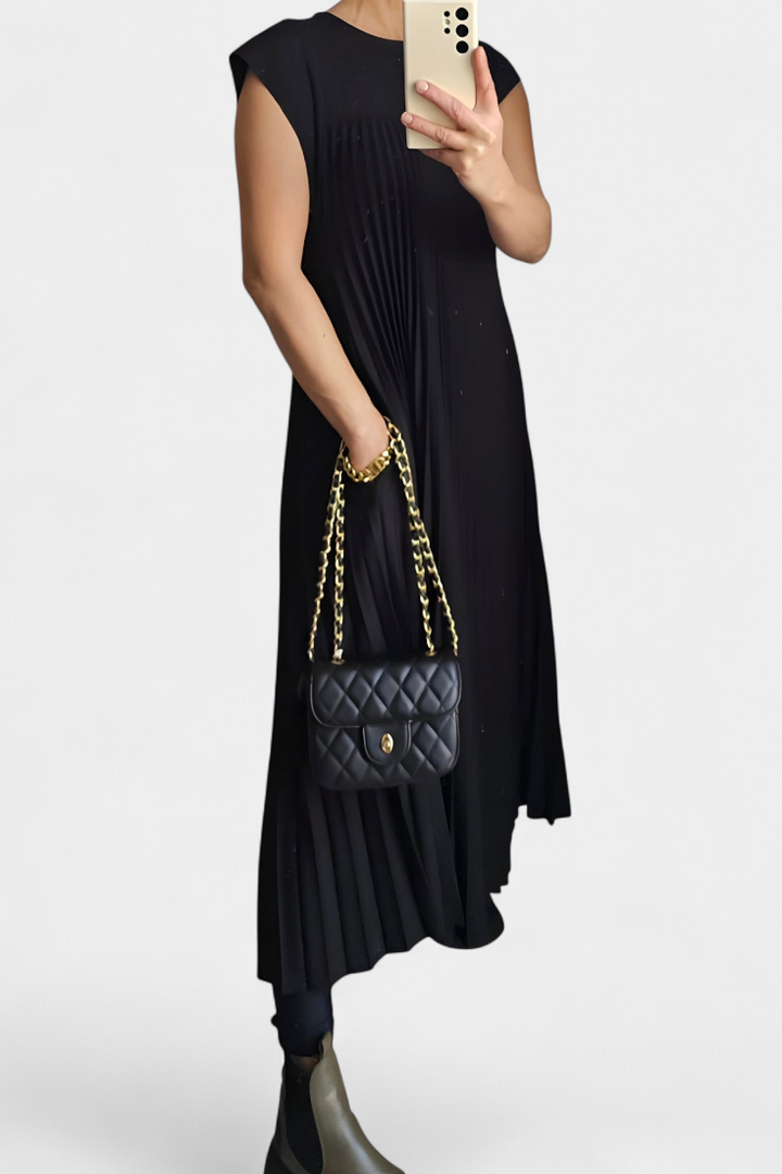 Manuela Vestido Sin Mangas con Pliegues y Cintura Alta