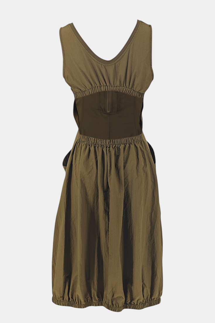 Katana Vestido Midi con Dobladillo de Burbujas y Corsé Ajustado