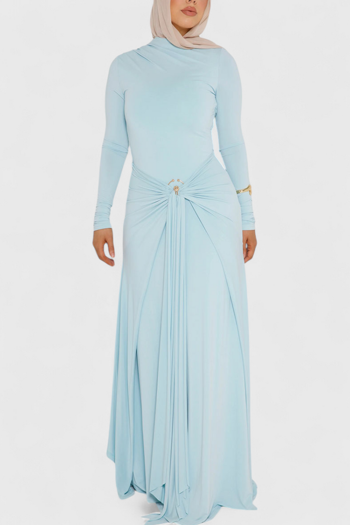 Fátima Vestido Ajustado Plisado con Detalles Metálicos