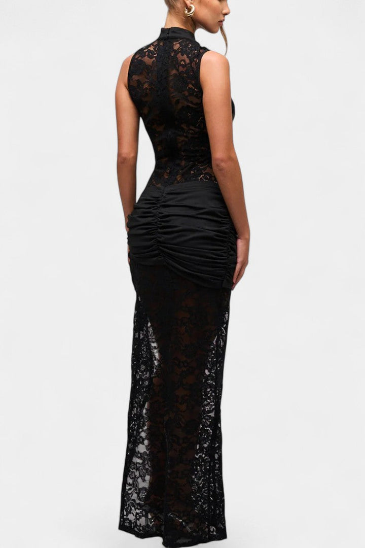 Irina Vestido Maxi de Encaje con Detalles Dorados