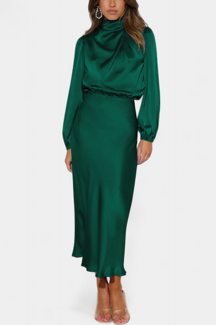 Cecila Vestido Maxi con Cuello Alto y Detalle Floral