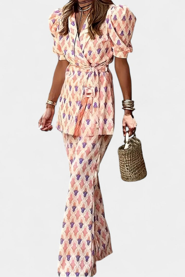 Araceli Conjunto Estampado con Blazer y Pantalón Acampanado