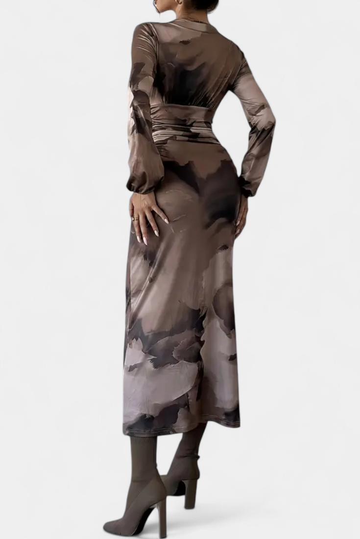 Ashlyn Vestido Largo con Estampado Degradado y Cuello en V