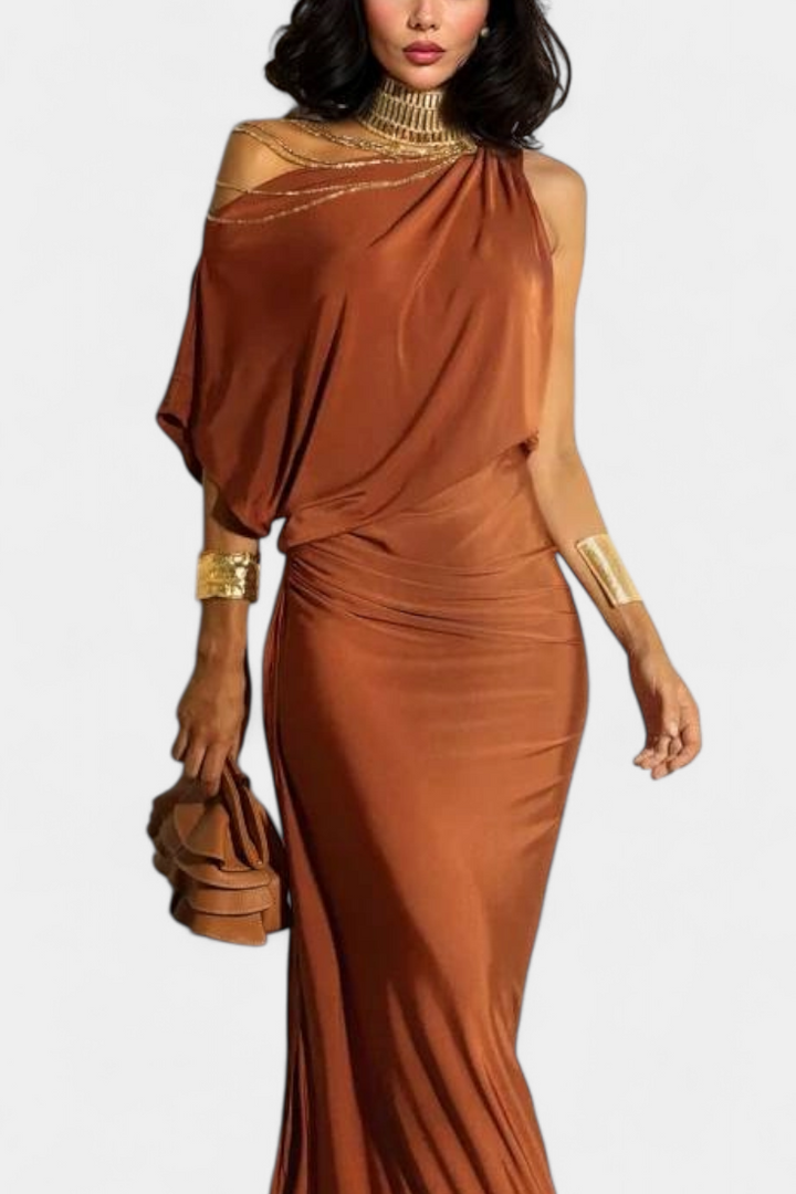 Ainslee Vestido Largo Plisado con Hombros Descubiertos