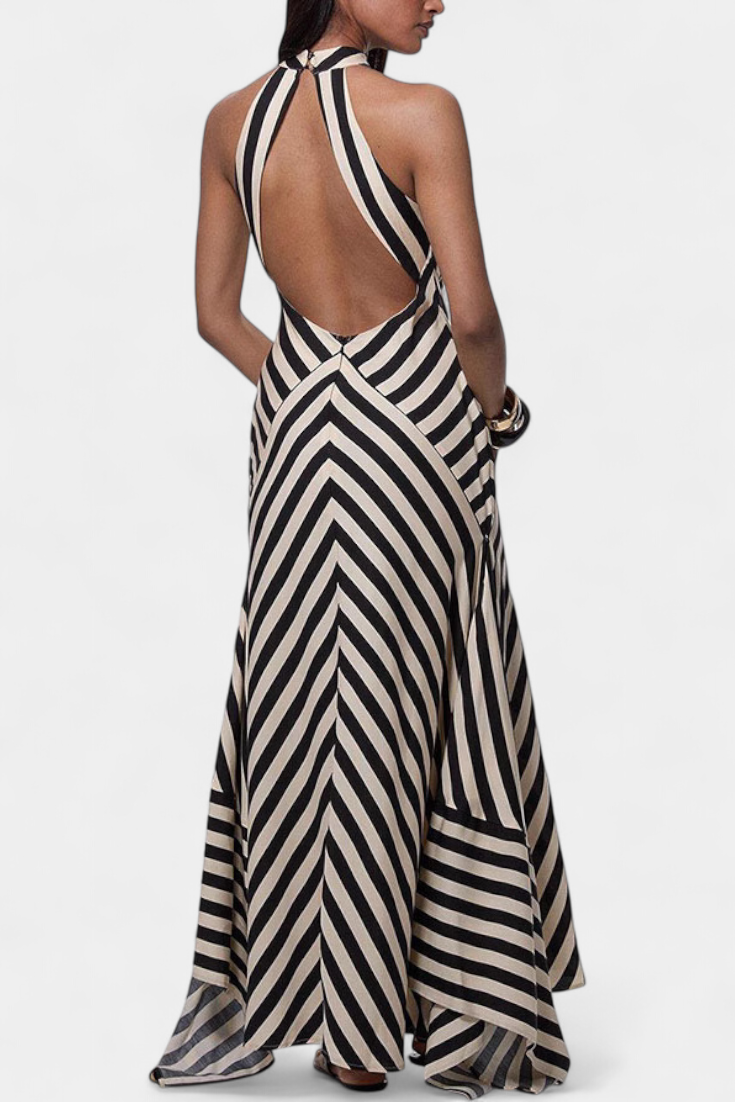 Crispina Vestido Maxi Halter con Rayas Chevron y Espalda Descubierta