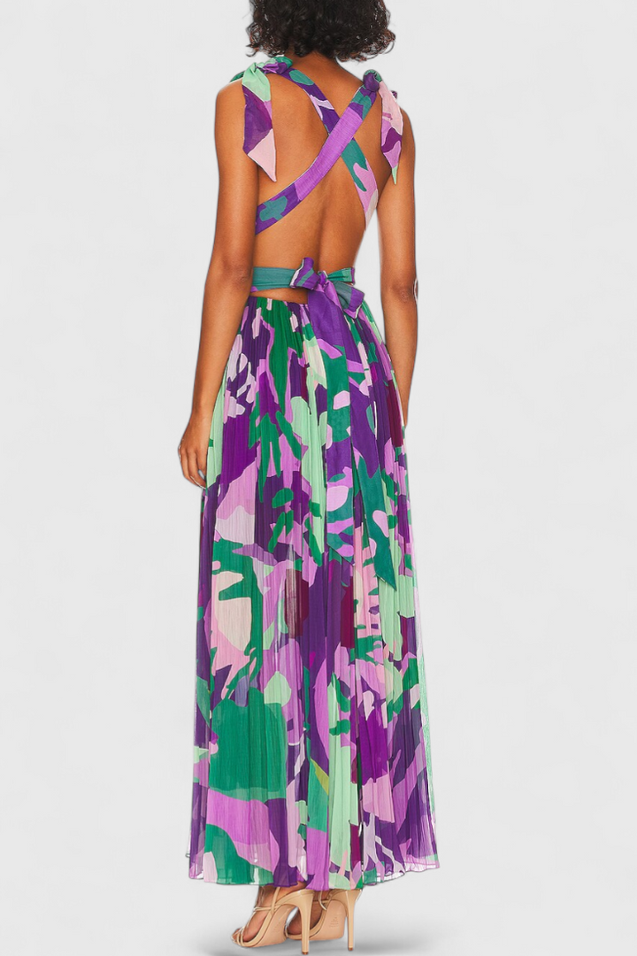 Cecil Vestido Largo Plisado con Estampado Acuarelado y Espalda Descubierta