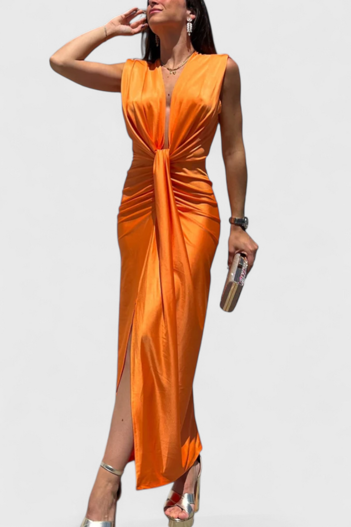 Lakisha Vestido Midi Fruncido con Escote Profundo