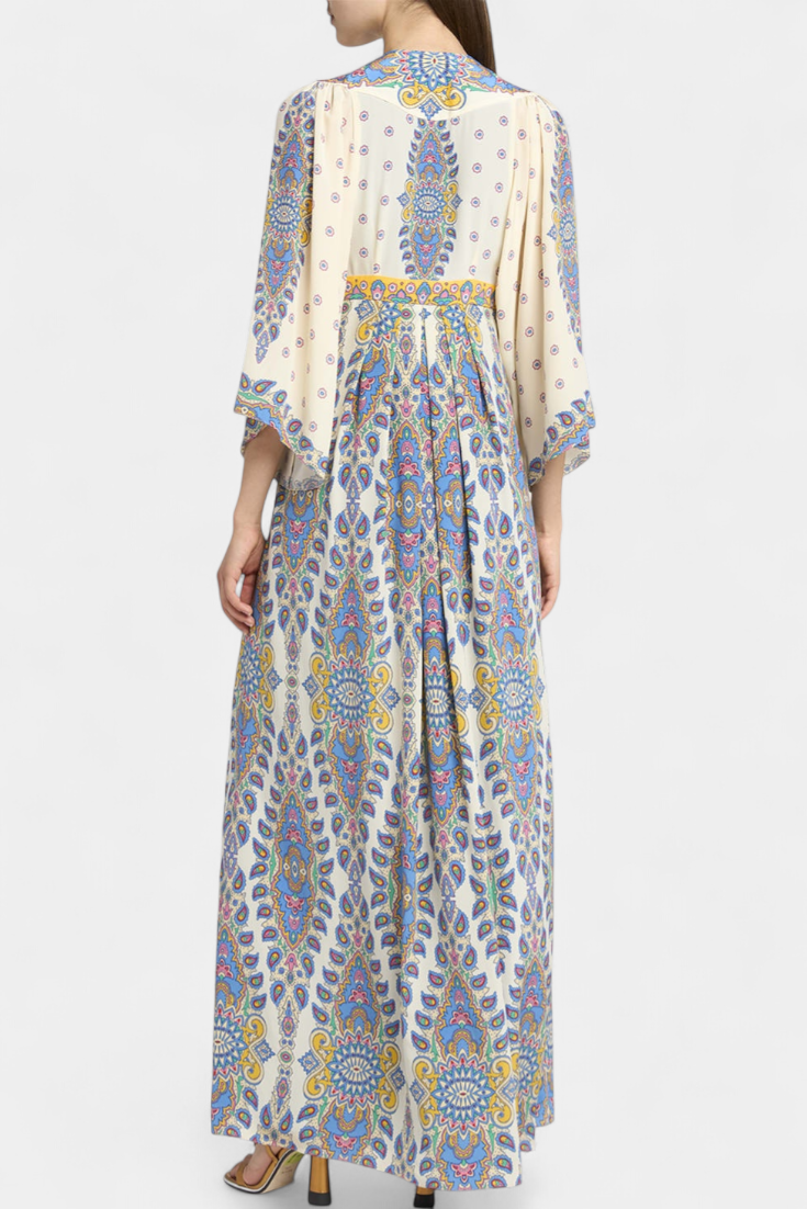 Novia Vestido Largo con Escote en V y Estampado Paisley Elegante