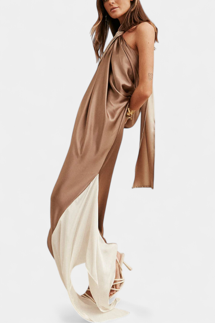 Rebecca Vestido Maxi Irregular de Color Bloque con Espalda Descubierta