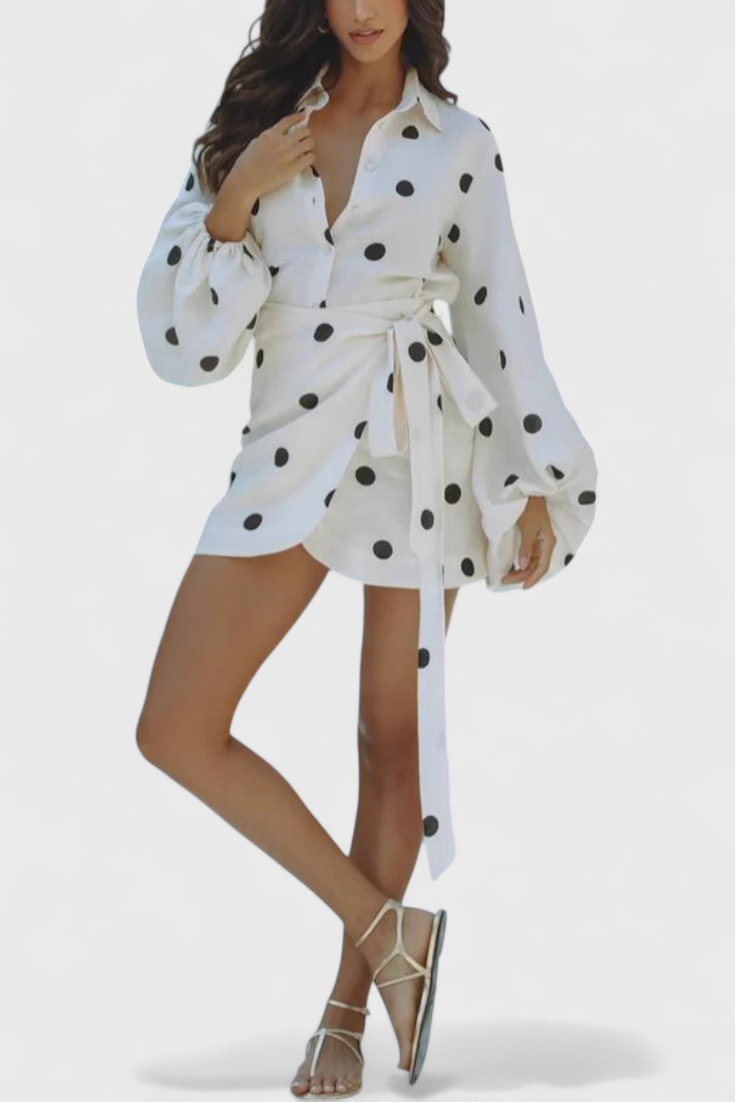 Romara Vestido Mini de Lunares con Manga Larga y Cintura Entallada