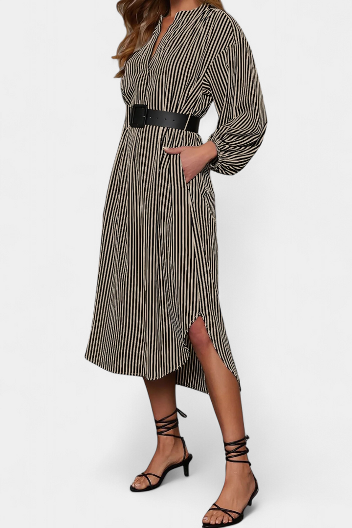 Eliana Vestido Rayado con Cinturón y Cuello de Muesca
