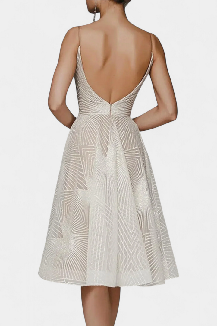 Everleigh Vestido Largo con Bordados y Corte en A