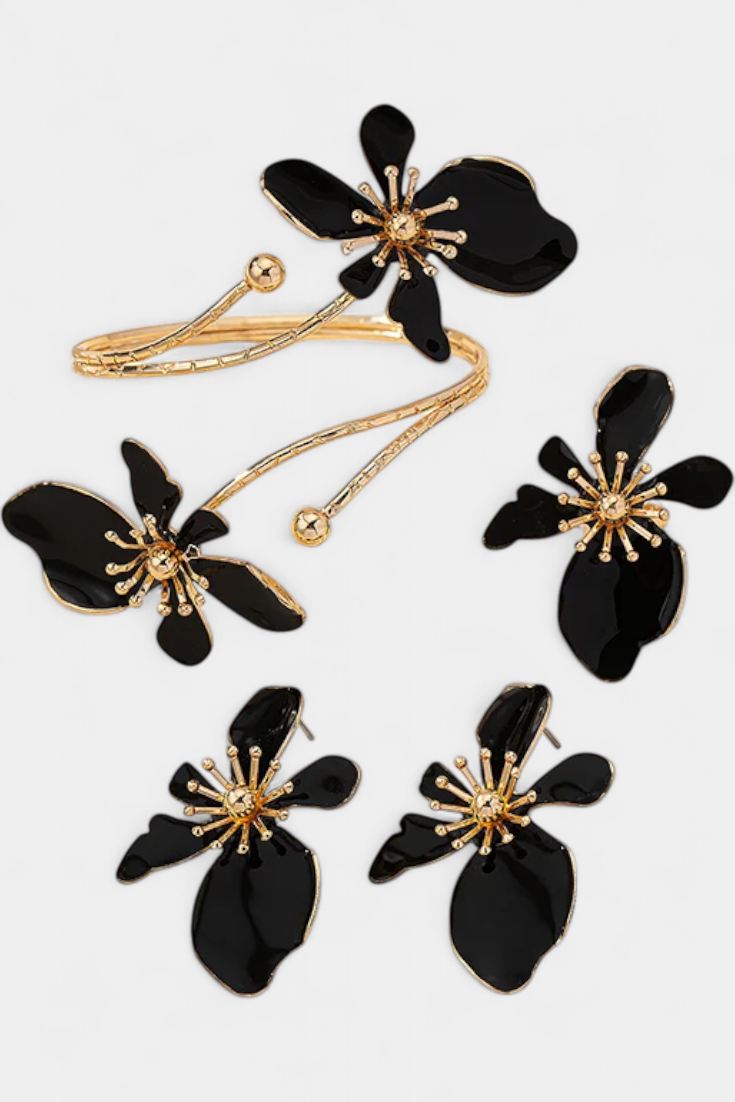 Set de Accesorios Florales: Pulsera + Pendientes + Anillos