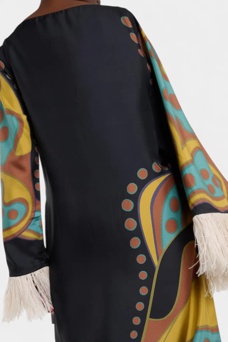 Kiara Vestido Maxi Retro con Flecos de Plumas