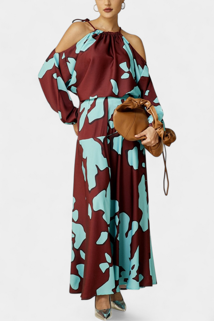Monte Vestido Largo con Aberturas en Mangas y Estampado Abstracto