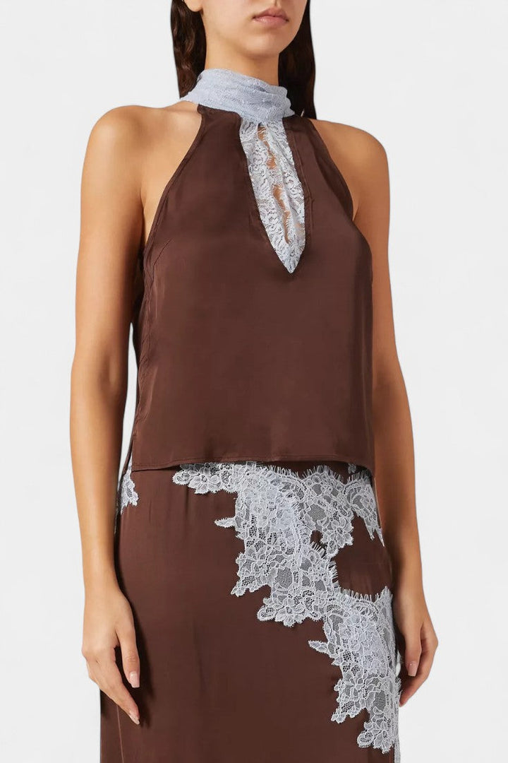 Elvira Conjunto de Top y Falda con Paneles de Encaje en Contraste