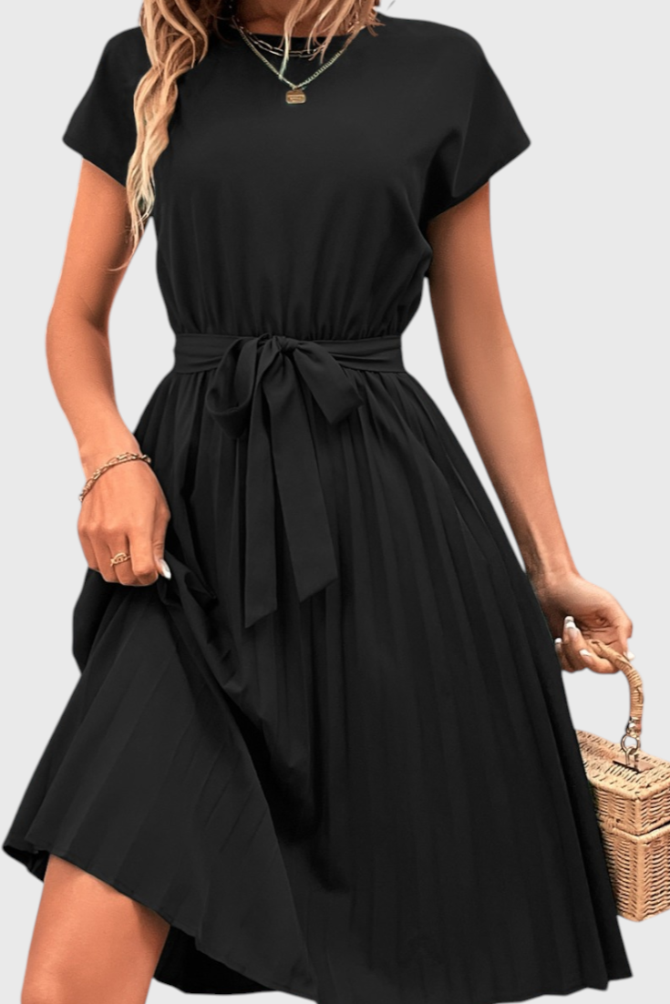 Luxie Elegant Midi Dress in Lightweight Fabric with Fluid Cut