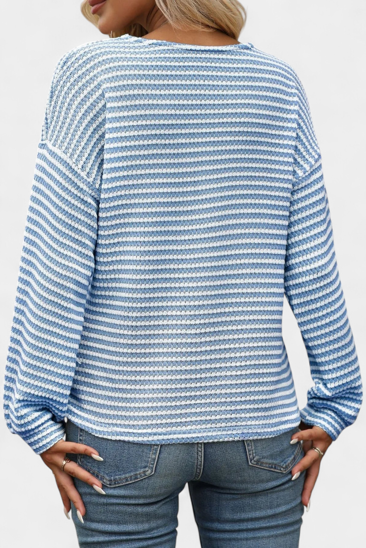 Rumer Top de Rayas con Cuello en V y Botones