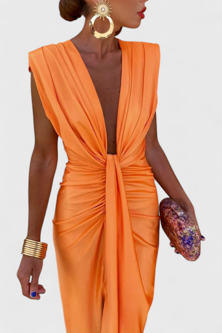 Lakisha Vestido Midi Fruncido con Escote Profundo