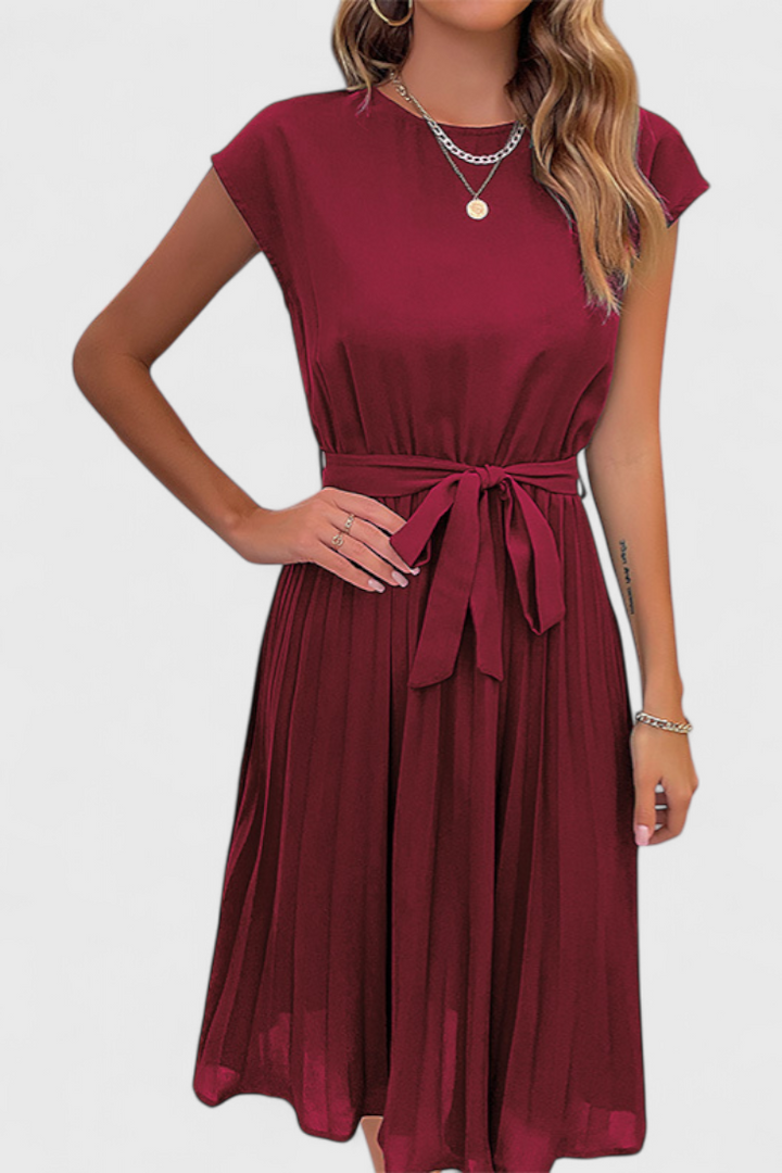 Luxie Elegant Midi Dress in Lightweight Fabric with Fluid Cut