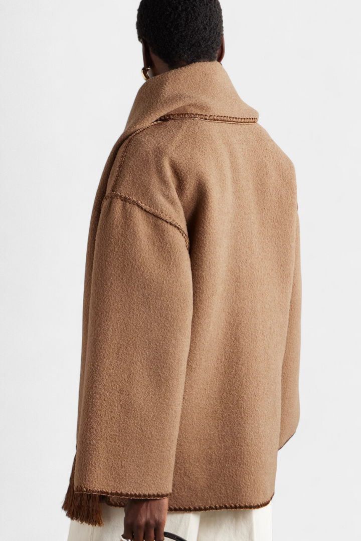 Pauline Abrigo de Corte Suelto con Bufanda de Flecos Incorporada