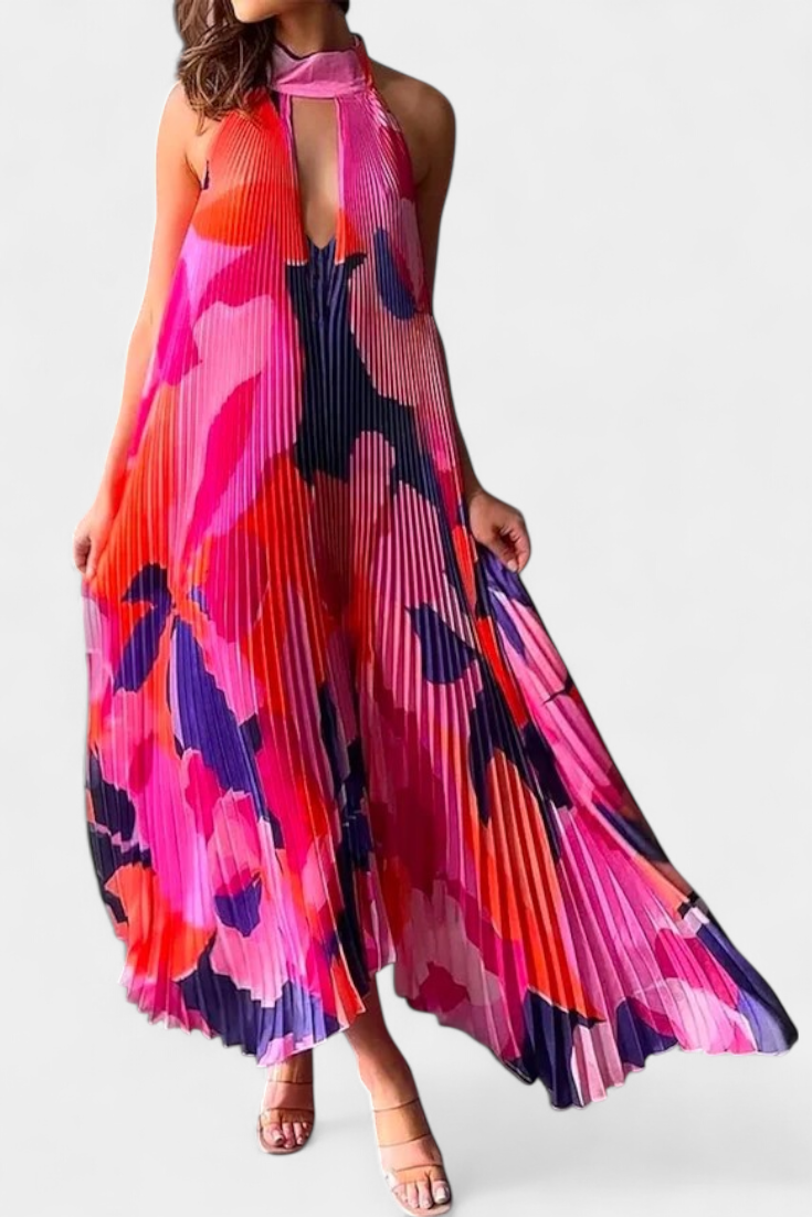 Giselle Vestido Largo Plisado con Escote Halter y Movimiento Elegante